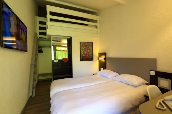 ibis Styles Aix-en-Provence Mas des Oliviers